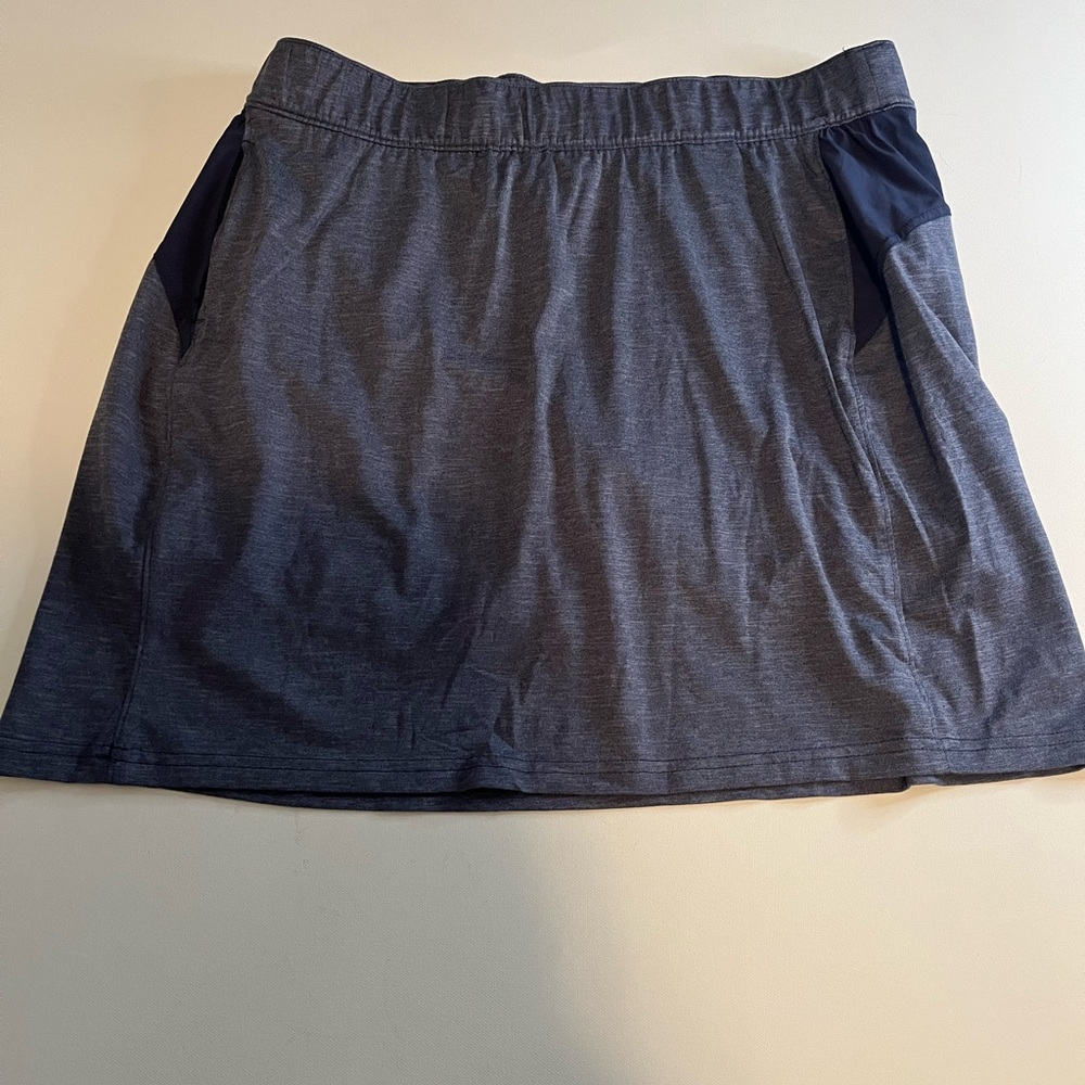 Women’s Columbia Heather Blue Athletic Skirt with Pockets